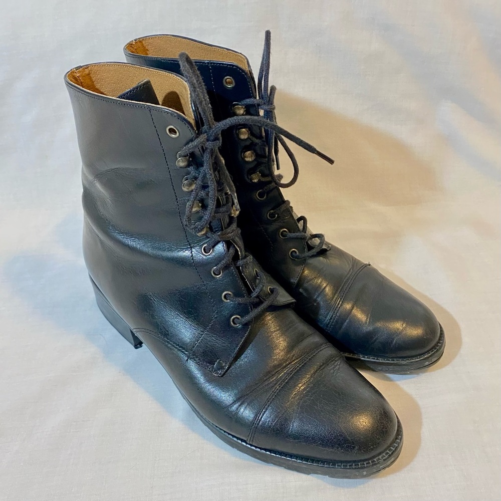 Leather Granny Style Dress Boots Hook & Lace Up Women’s 9B Heel Narrow Black